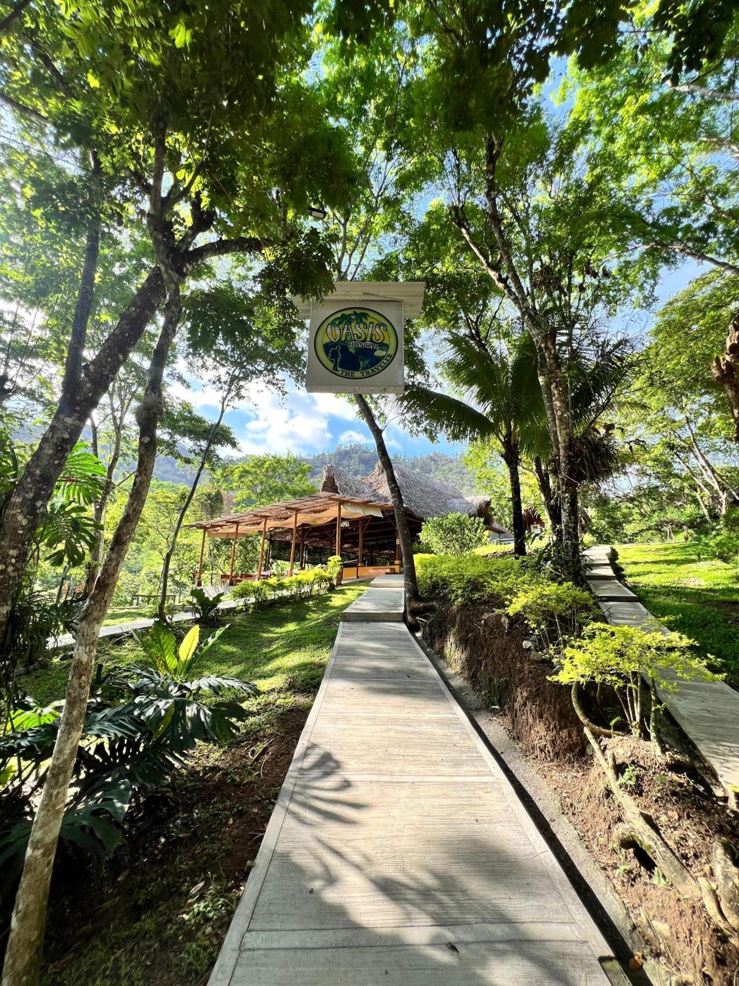 Oasis The Traveler Pansiyon Lanquín Dış mekan fotoğraf